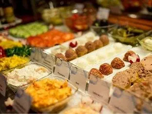 فندق National 3*