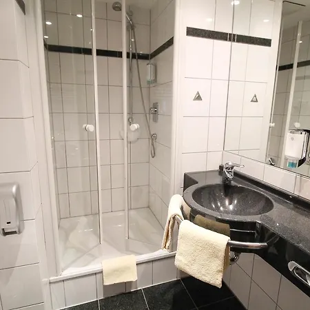 National فندق دوسلدورف