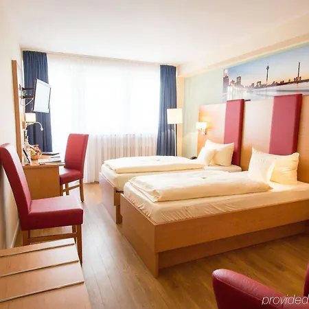 Hotel National