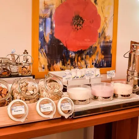 Hotel National 3*
