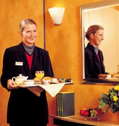 National Hotell 3*