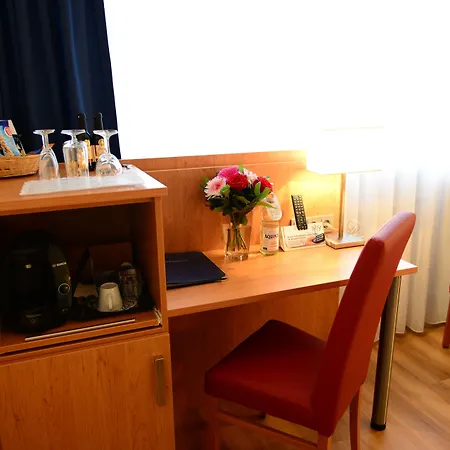 National 3* Düsseldorf