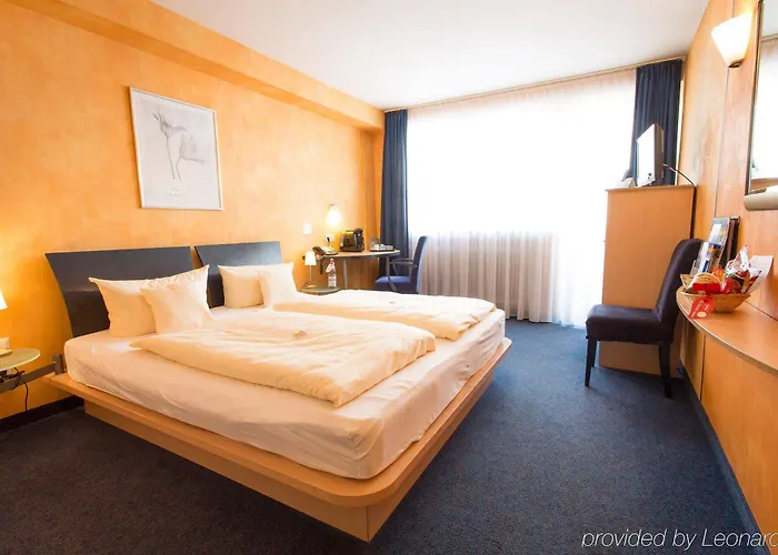 National 3* 杜塞尔多夫