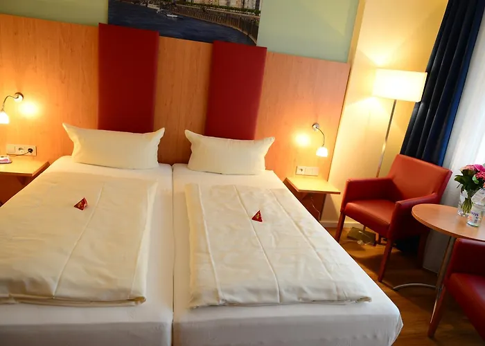 National 3* 杜塞尔多夫