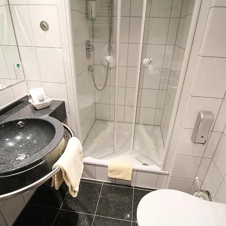 Ξενοδοχείο National Ντίσελντορφ