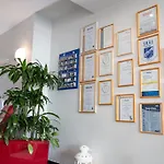 National 호텔 뒤셀도르프